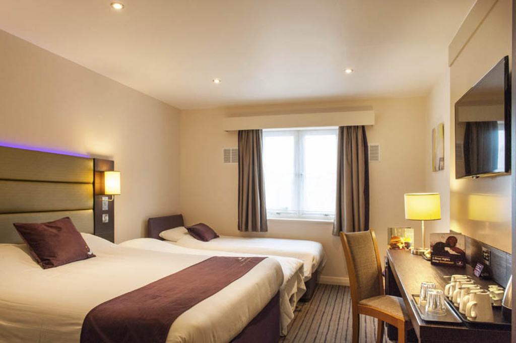 Premier Inn Barrow In Furness Buitenkant foto